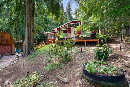 6034 Hayden Lake Road