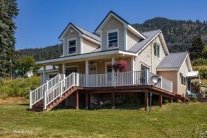 289 Denton Rd