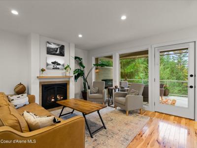 9235 Clarkview