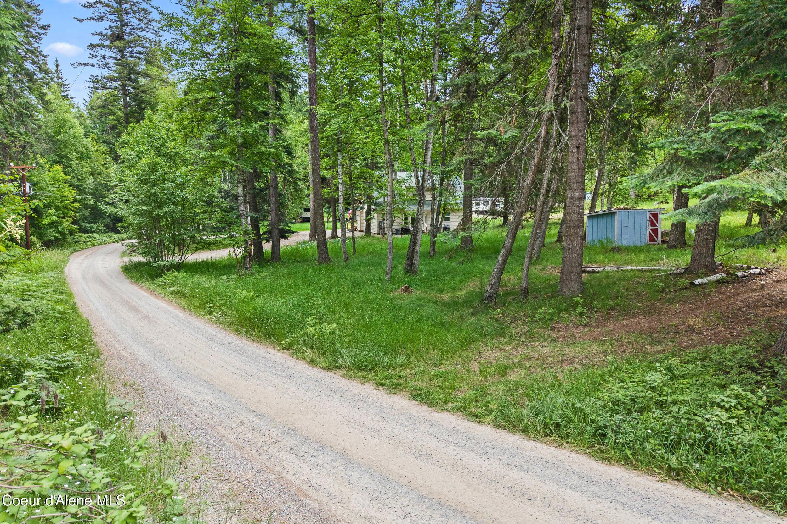 Image 3: 06-birch-beauty rd-priest river