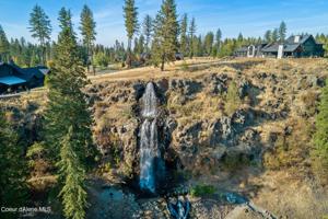 L31 N McCall Falls Dr