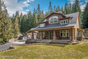 4728 Hayden Lake Road