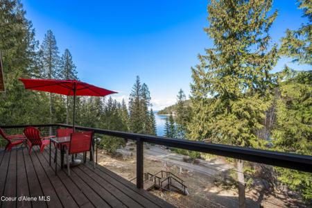 174 Bay Dr