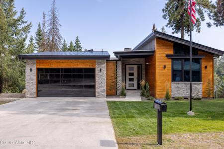 8886 CLARKVIEW