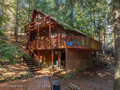 5880 Hayden Lake Road