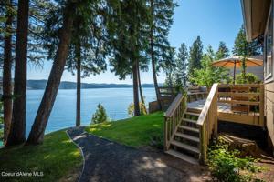 6844 W ROCKFORD BAY RD