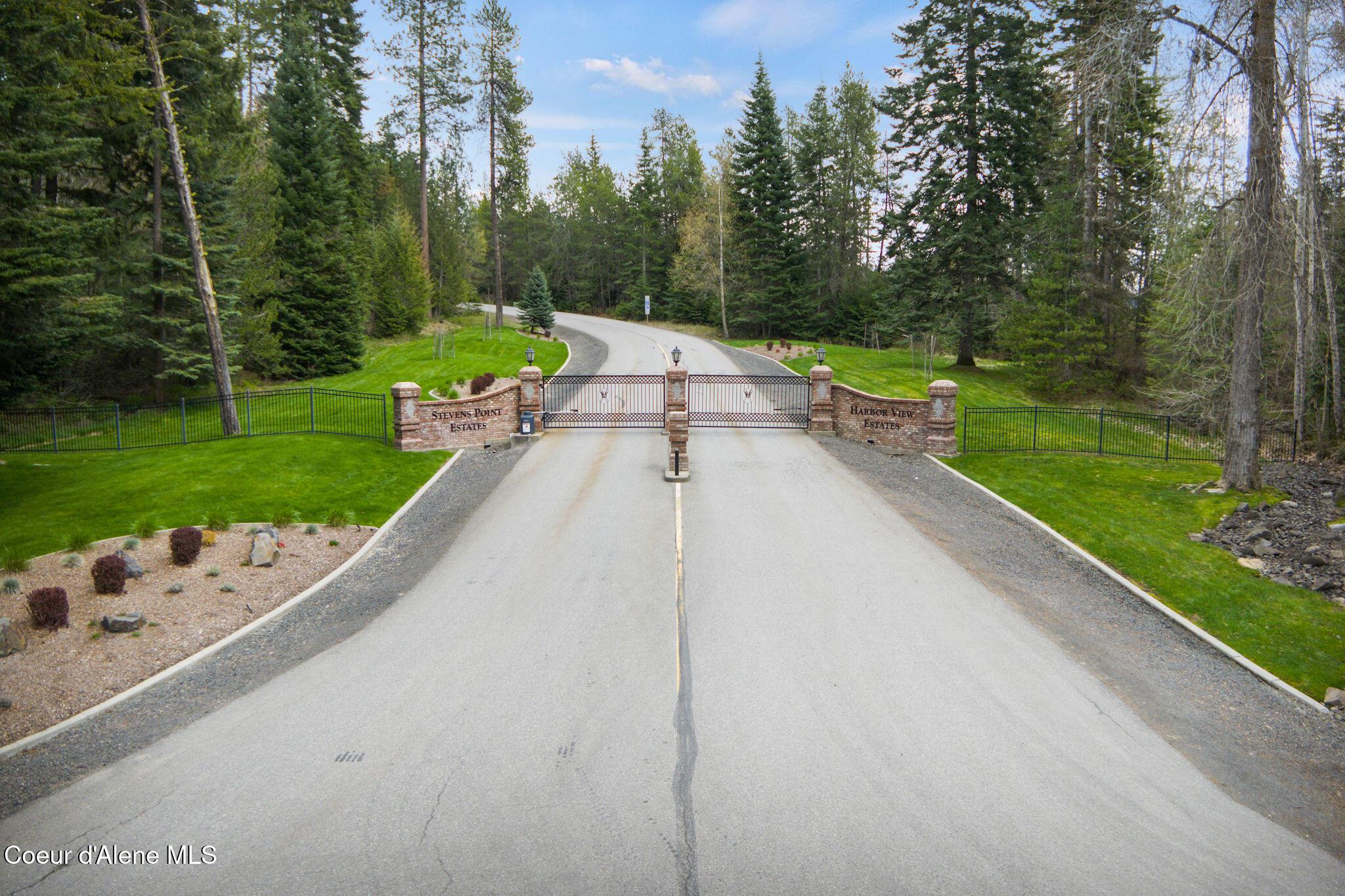 Image 3: Harbor View Estates