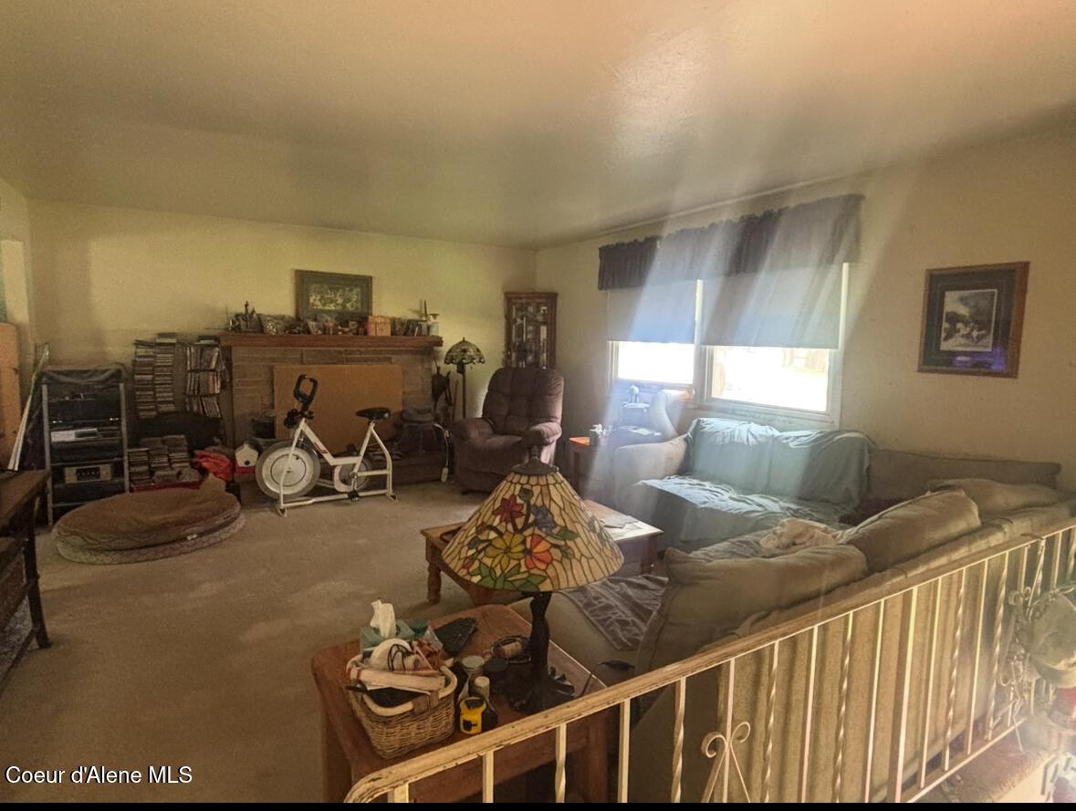 Image 4: Family Room
