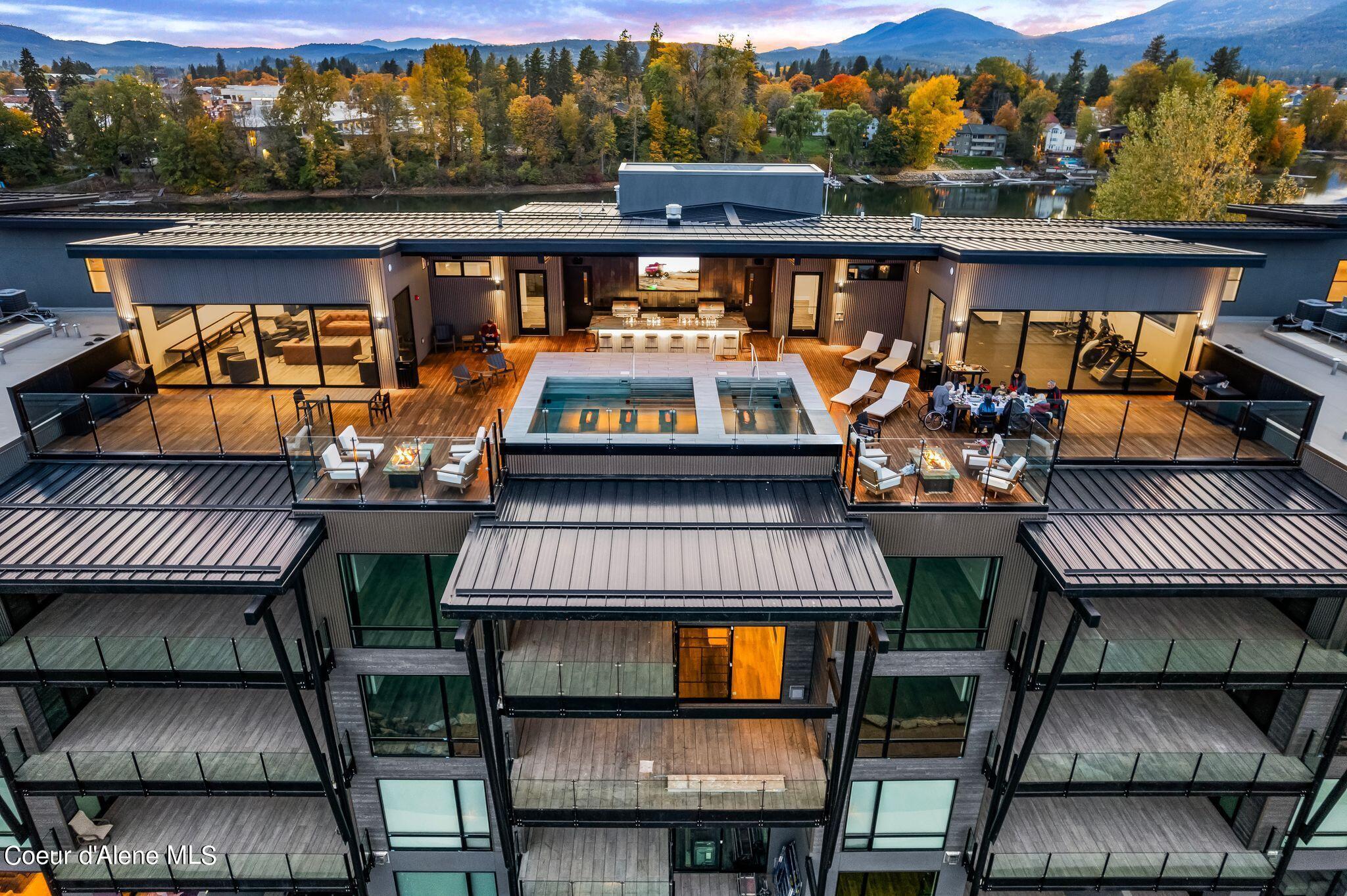 Image 1: 13_DJI_0250