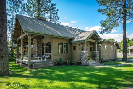 502 Hornby