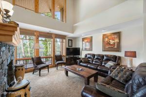 653 Dover Bay Pkwy