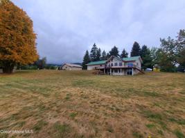 48 Blue Spruce Ln