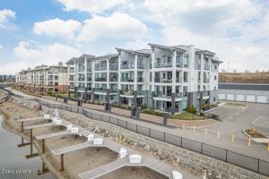 447 WATERSIDE