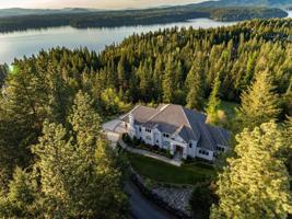 4019 E LOOKOUT DR
