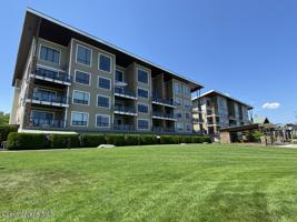402 Sandpoint Ave