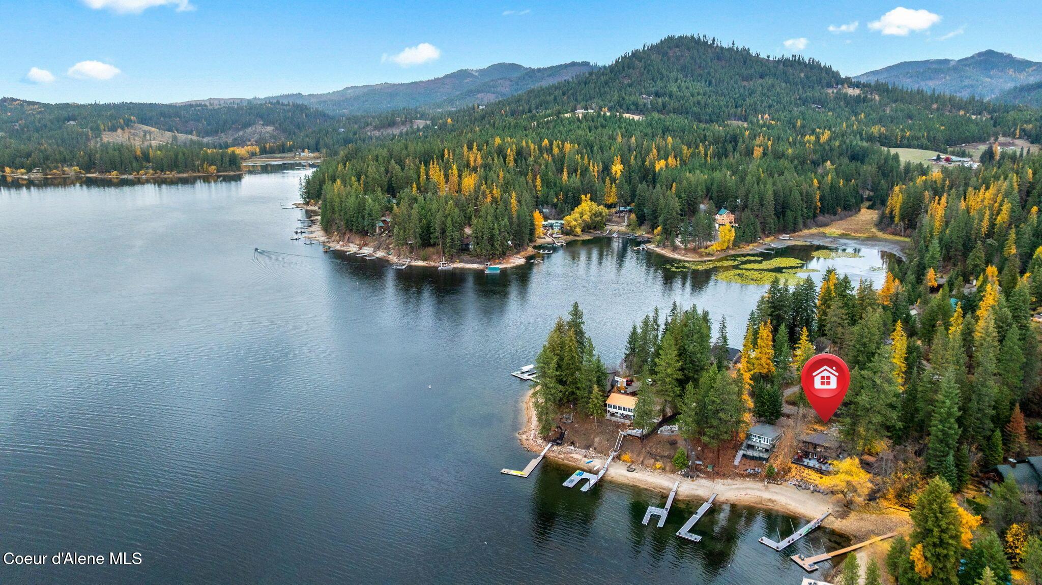 Image 3: Hayden Lake Frontage