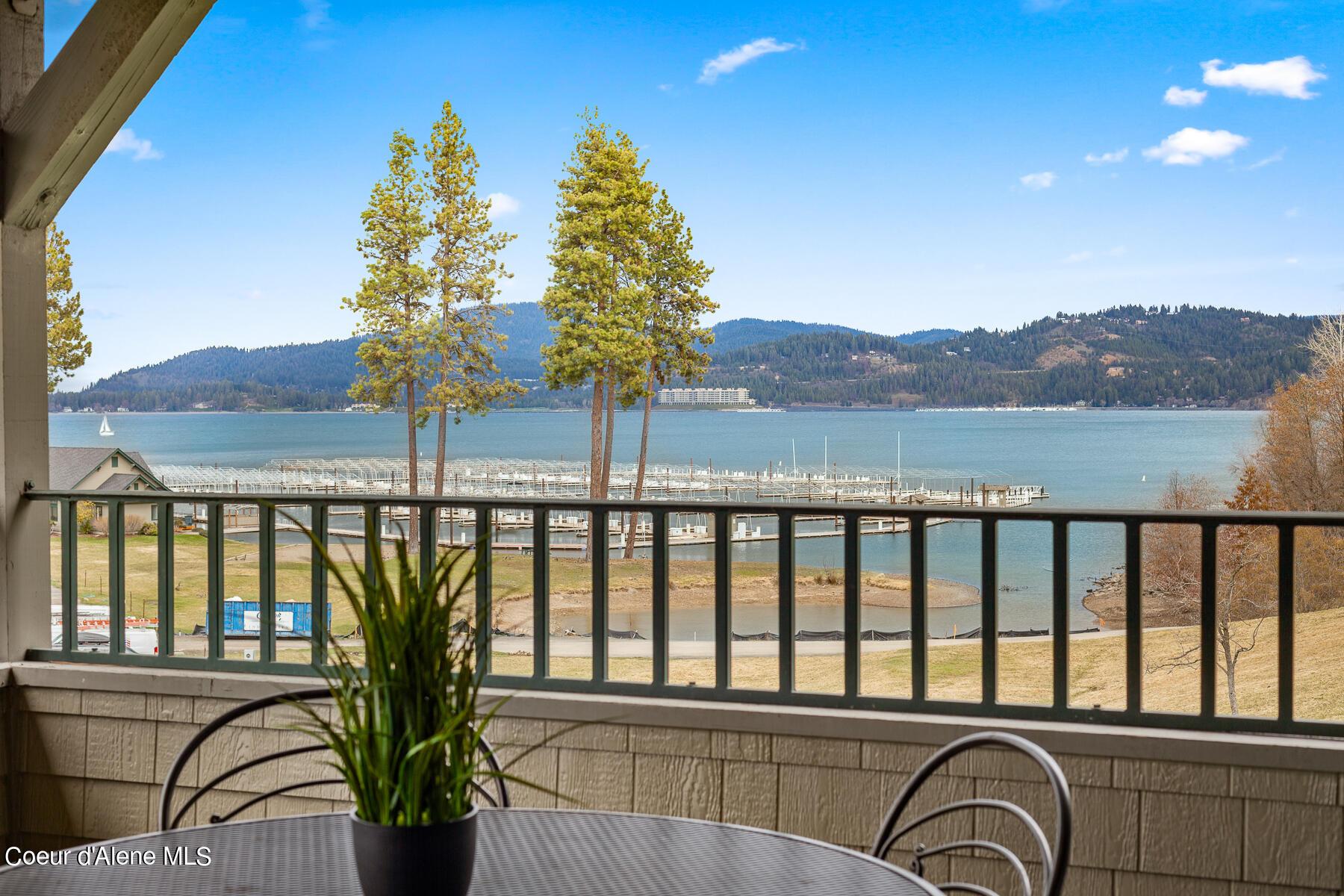 Image 2: ArrowPoint Covered Back Patio
