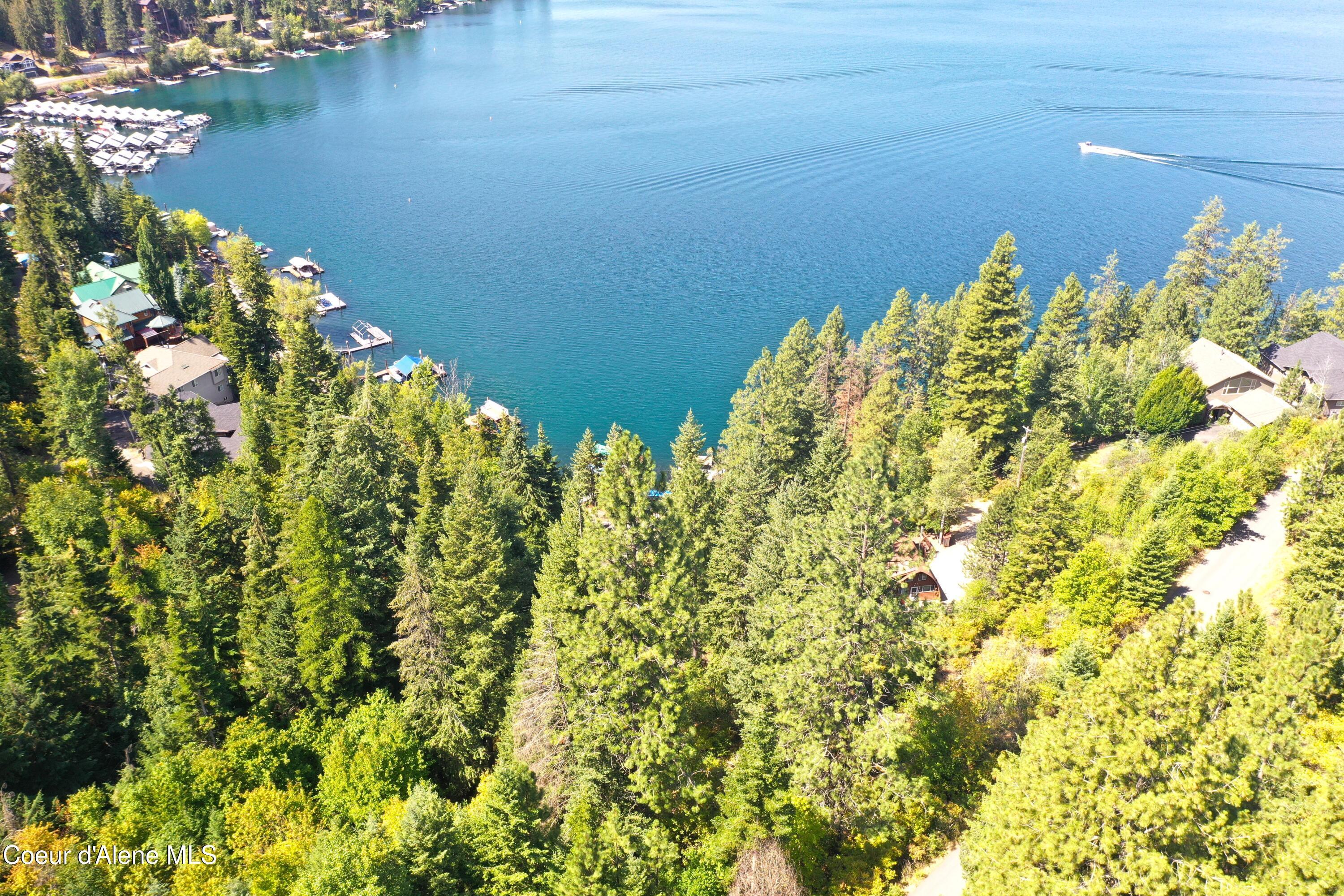 Image 4: Lot Aerial