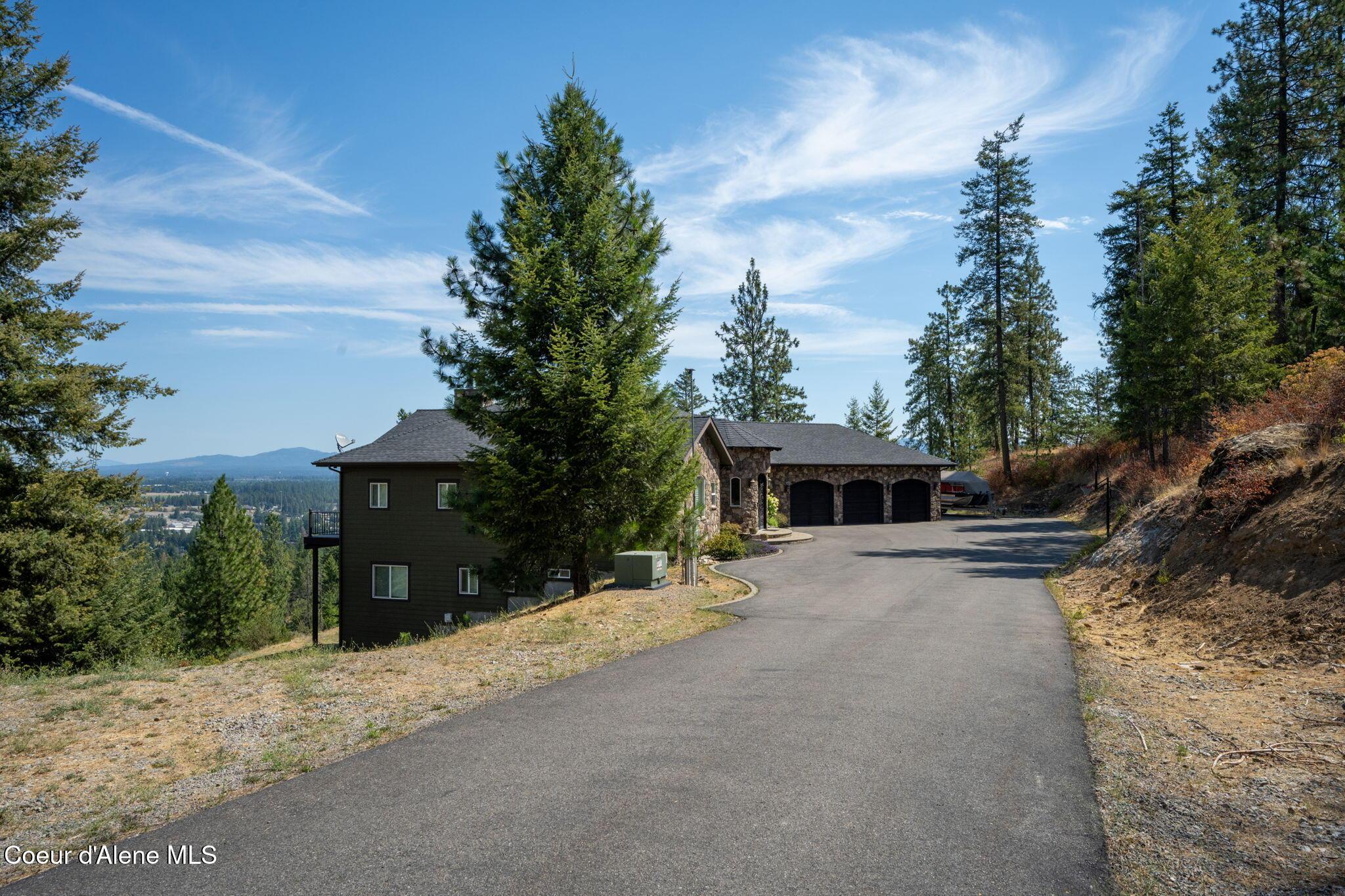 Image 2: Paved Driveway
