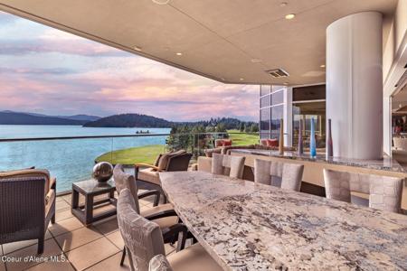 2012 S Island Green Drive