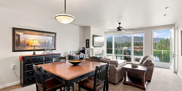 Image 2: 08-415 W Waterside Drive #403_RedHogMedi