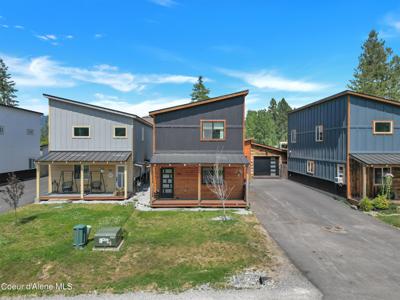 168 Carnelian Ave