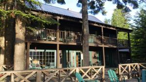 220 Bayview Dr