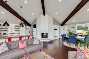 4038 S VISTA LOOP