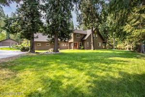 40 Clearwater Lane