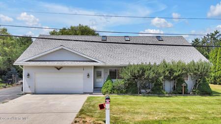 170 Kootenai Bay Rd