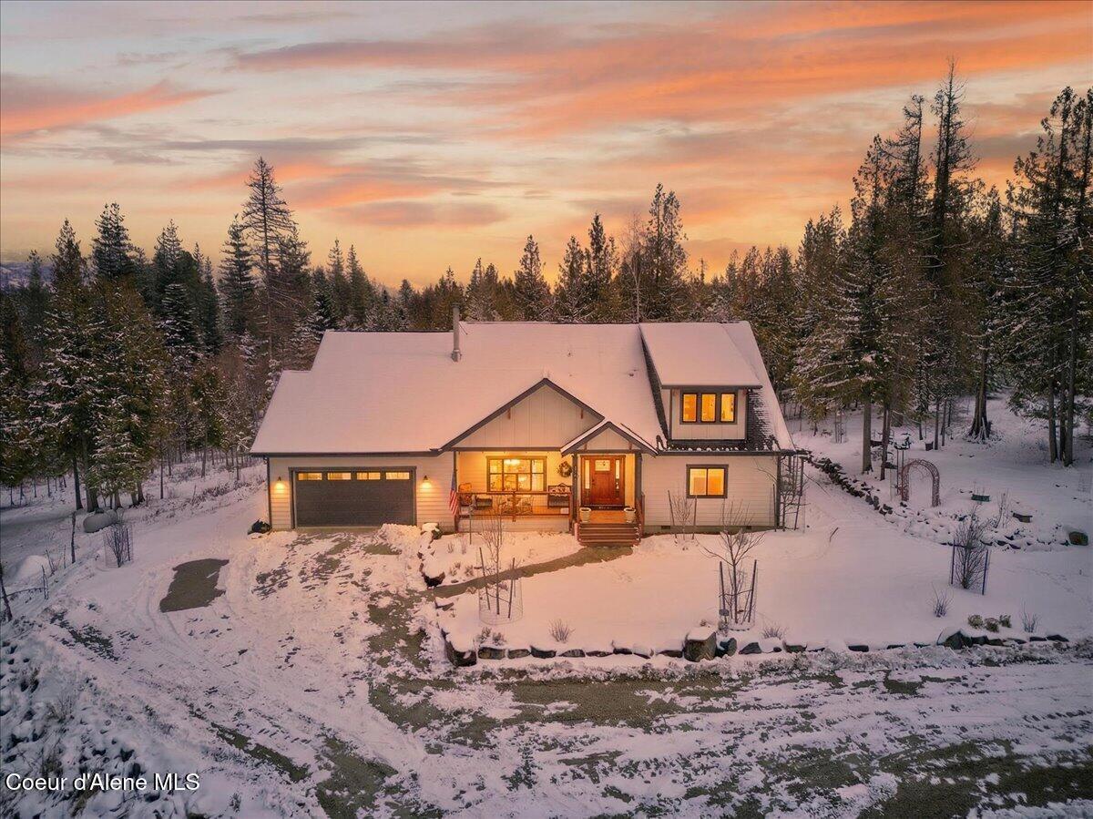 Image 1: 01-Twilight Front of Home