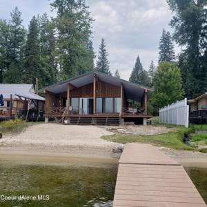 297 Lower Lakeshore