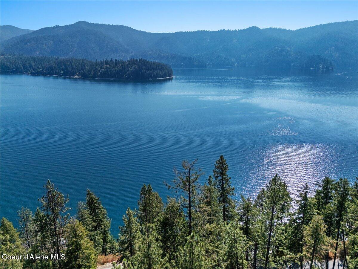 Image 1: 06-5636 E Waverly Loop