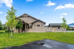 613 Dover Bay