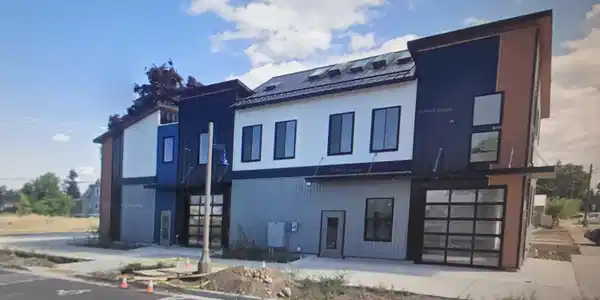 501 E 3rd AVE