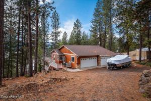 2204 E CROWS NEST RD