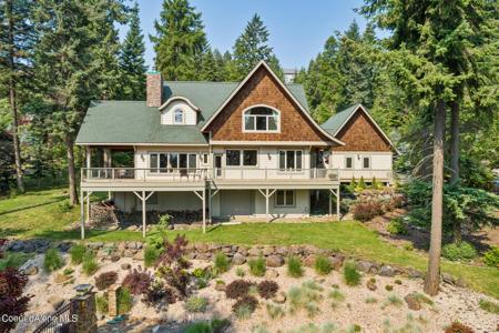 700 EAGLE CREST
