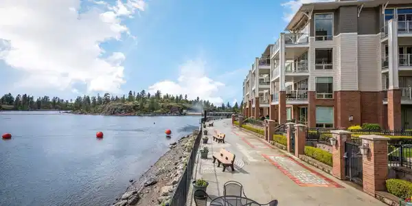 355 Waterside