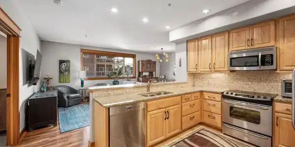 Image 4: 2151 N Riverstone Dr. #205