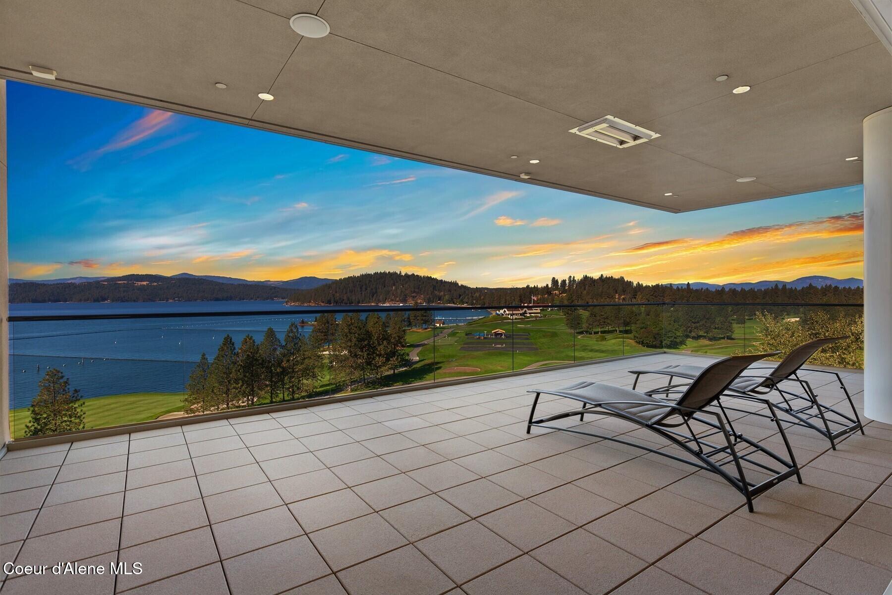 Image 3: Sunsets from your Bedroom