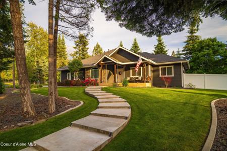 3110 E Lake Forest DR