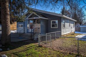 228 E SPOKANE AVE