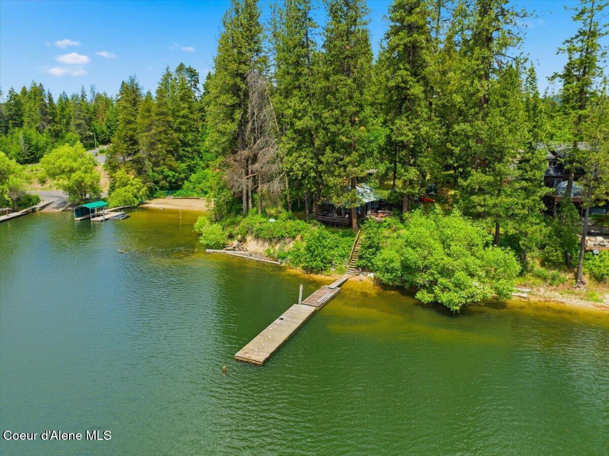 Image 4: Dock
