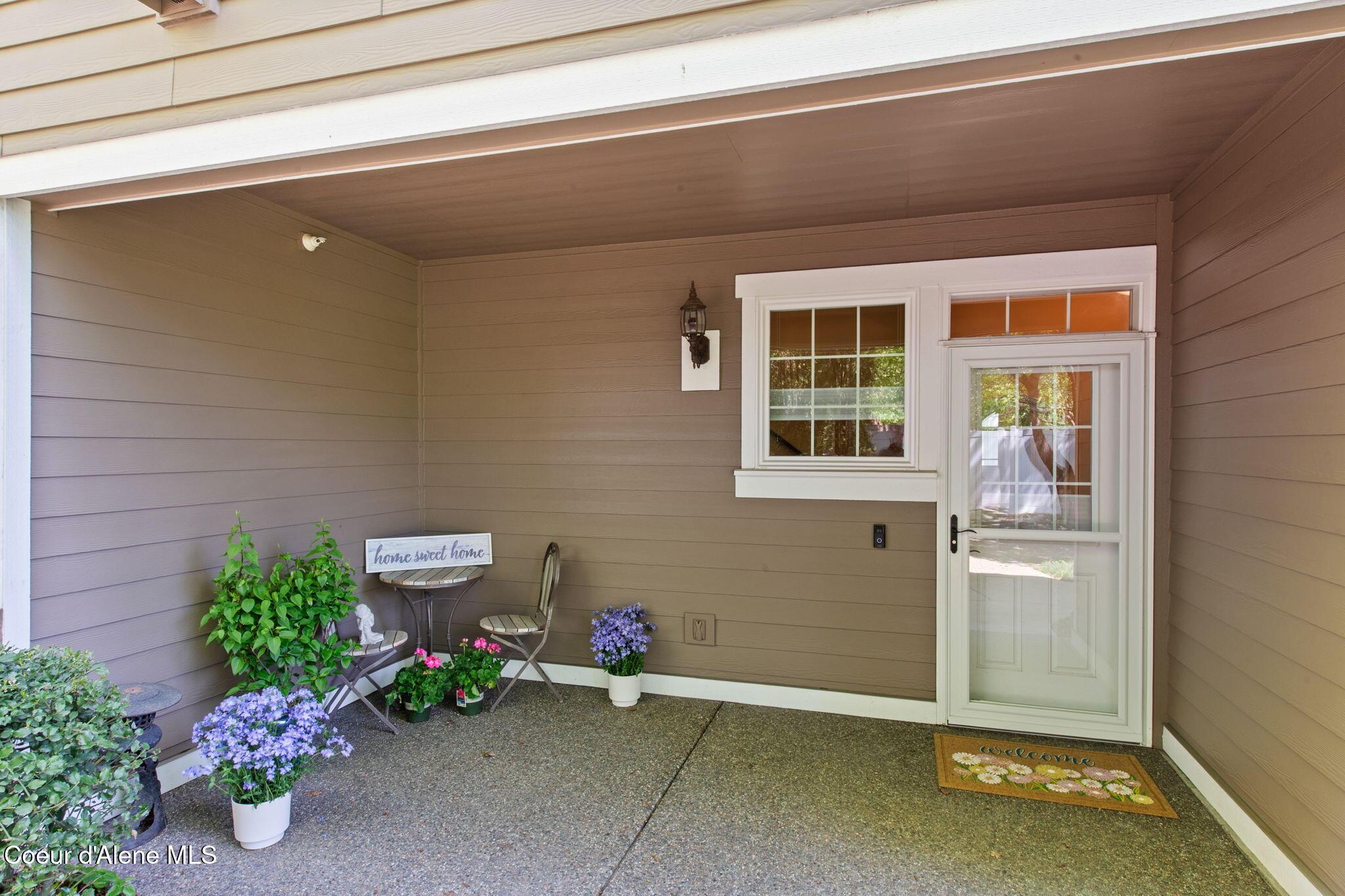 Image 2: 2-web-or-mls-4539 W Greenchain Loop 2-53