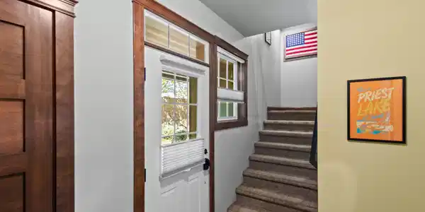 Image 3: 3-web-or-mls-4539 W Greenchain Loop 2-23