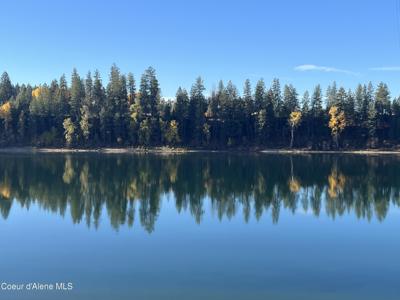 Lot 3 Kayak Loop