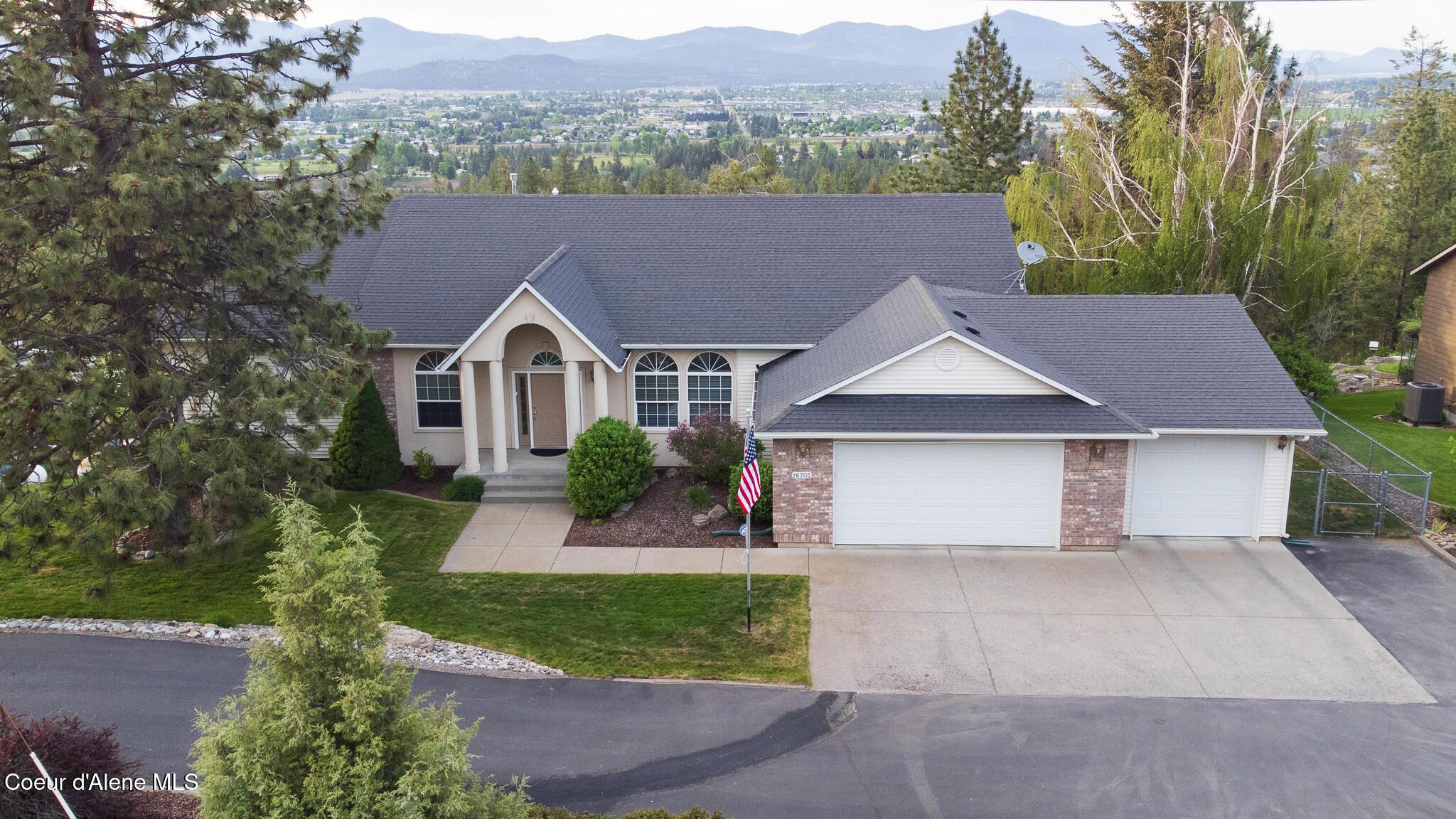 Image 1: Front of home3