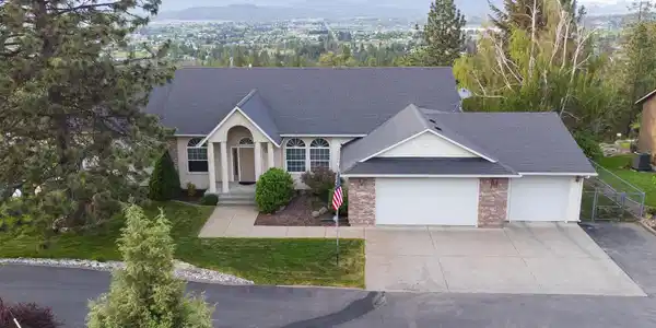 16703 W Riverview DR