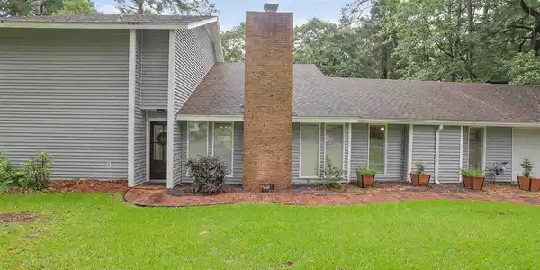 116 PARK LN