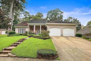 117 FOXCHASE DR